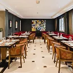Majestic Apartments Champs Elysees