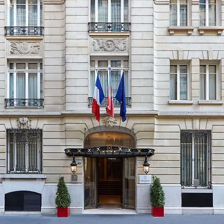 Majestic Champs Elysees 5*