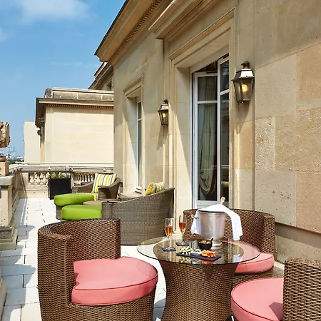 Majestic Champs Elysees 5*