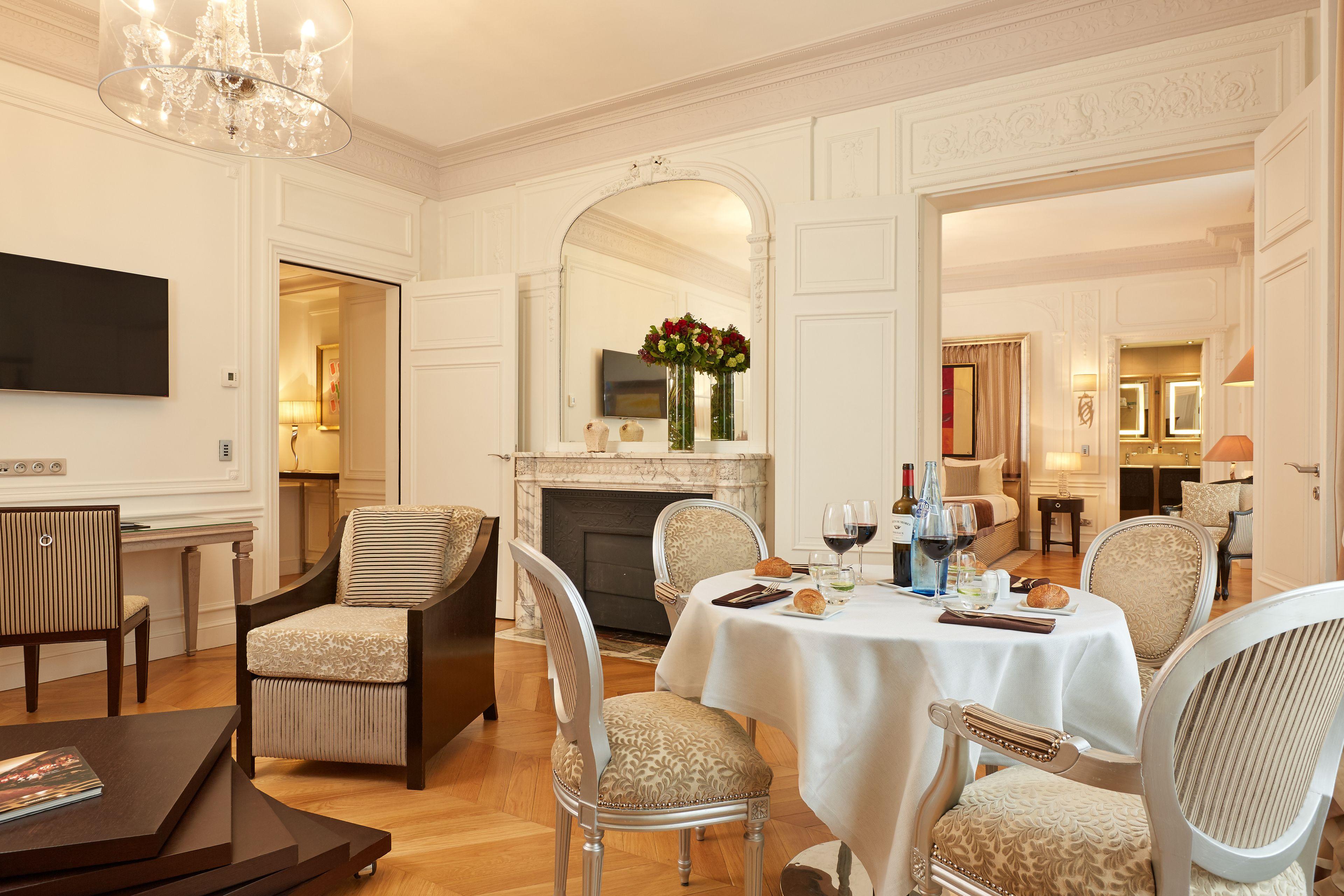 Majestic Champs Elysees 5*